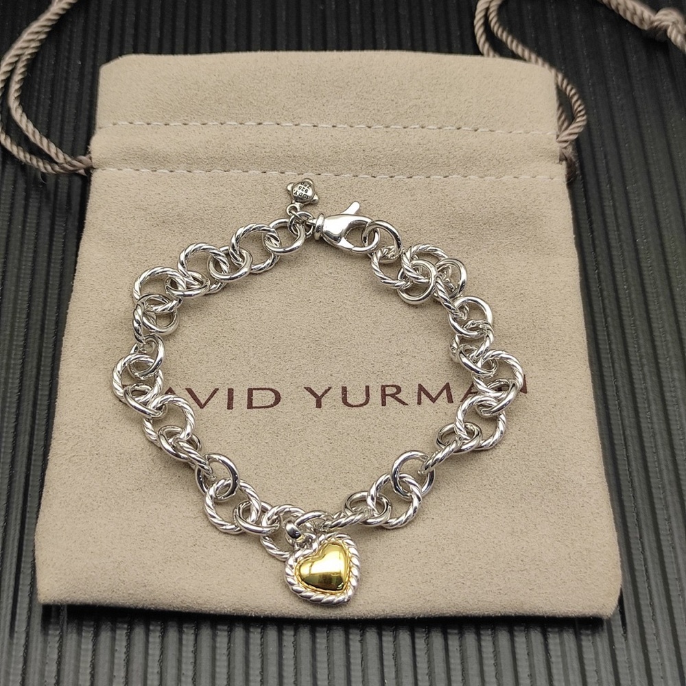 ☘️David Yurman Two-Tone Heart Charm Cable Bracelet - Silver and Gold